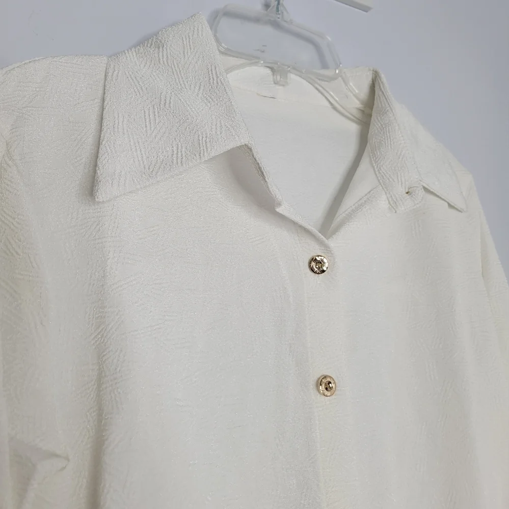 NWT Commense White Abstract Pattern Textured Relaxed Fit Gold Button-Down Shirt - Picture 4 of 8